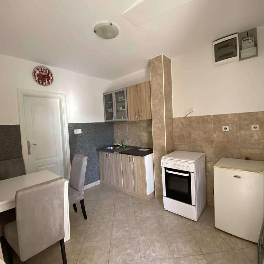 Petkovic Accommodation Tivat Exterior photo